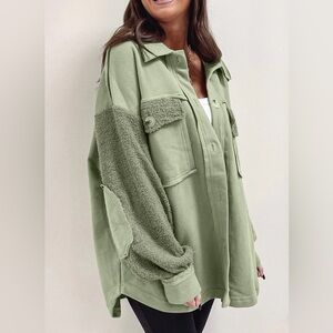 GREEN EXPOSED SEAM ELBOW PATCH OVERSIZED SHACKET
